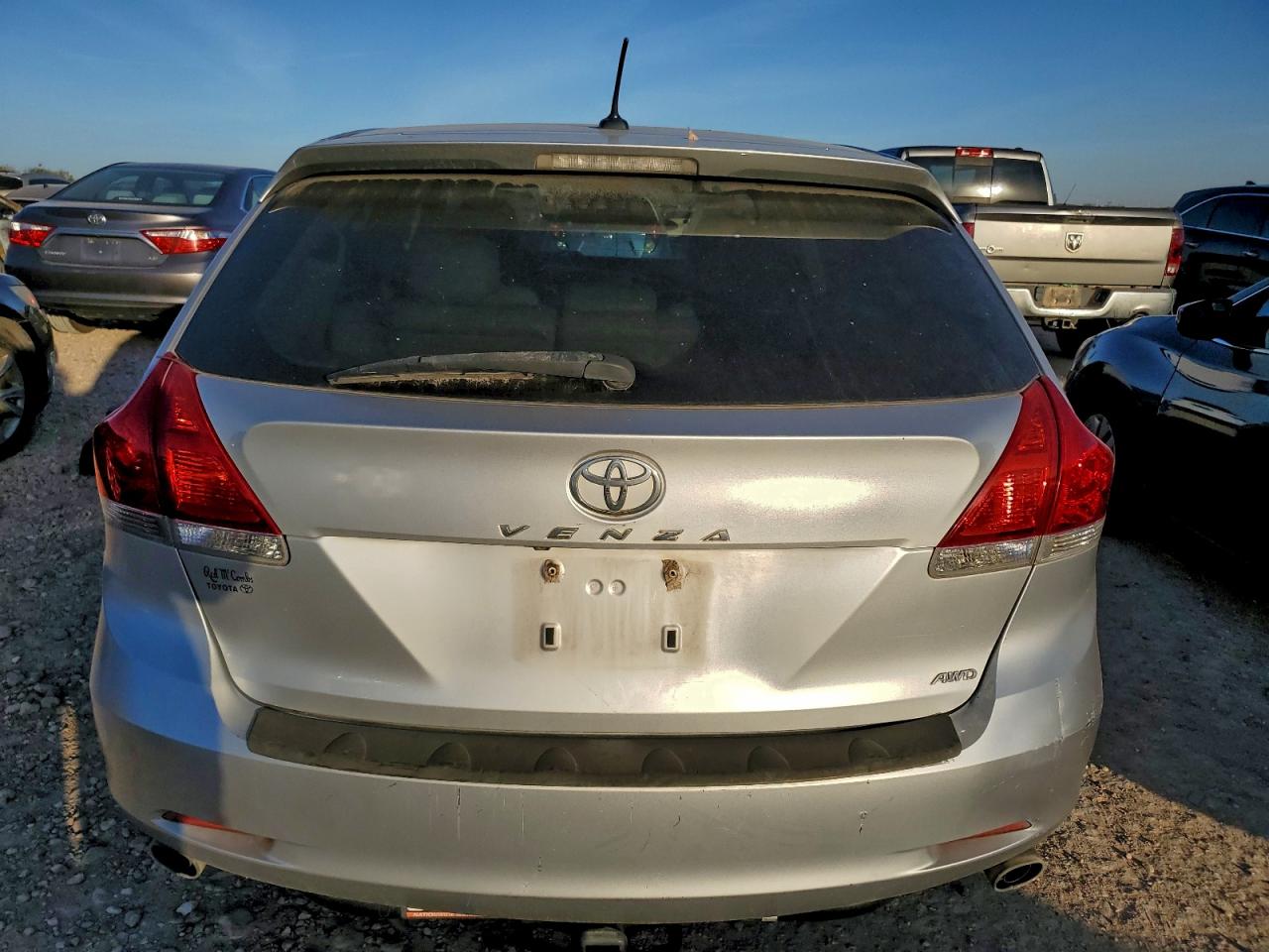 2009 TOYOTA VENZA photo 6