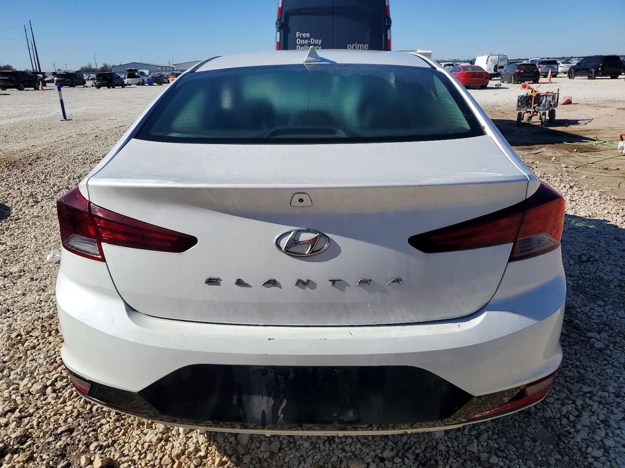 2020 HYUNDAI ELANTRA SEL photo 6