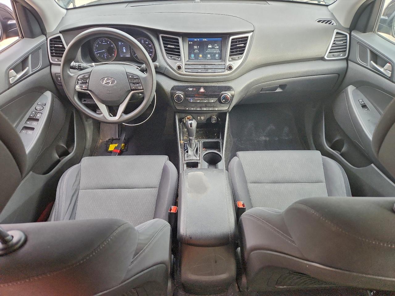 2018 HYUNDAI TUCSON SEL photo 8