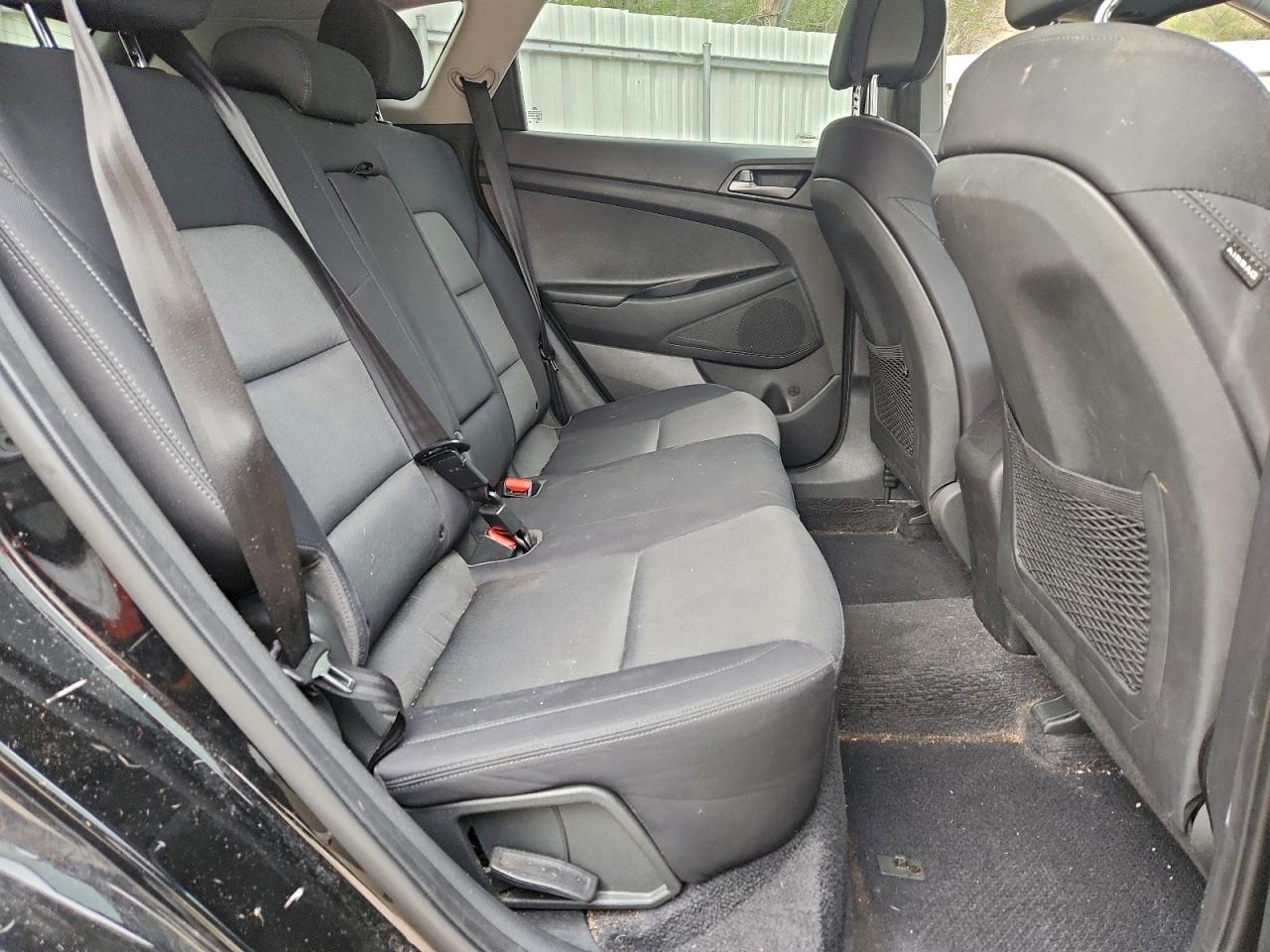 2018 HYUNDAI TUCSON SEL photo 11
