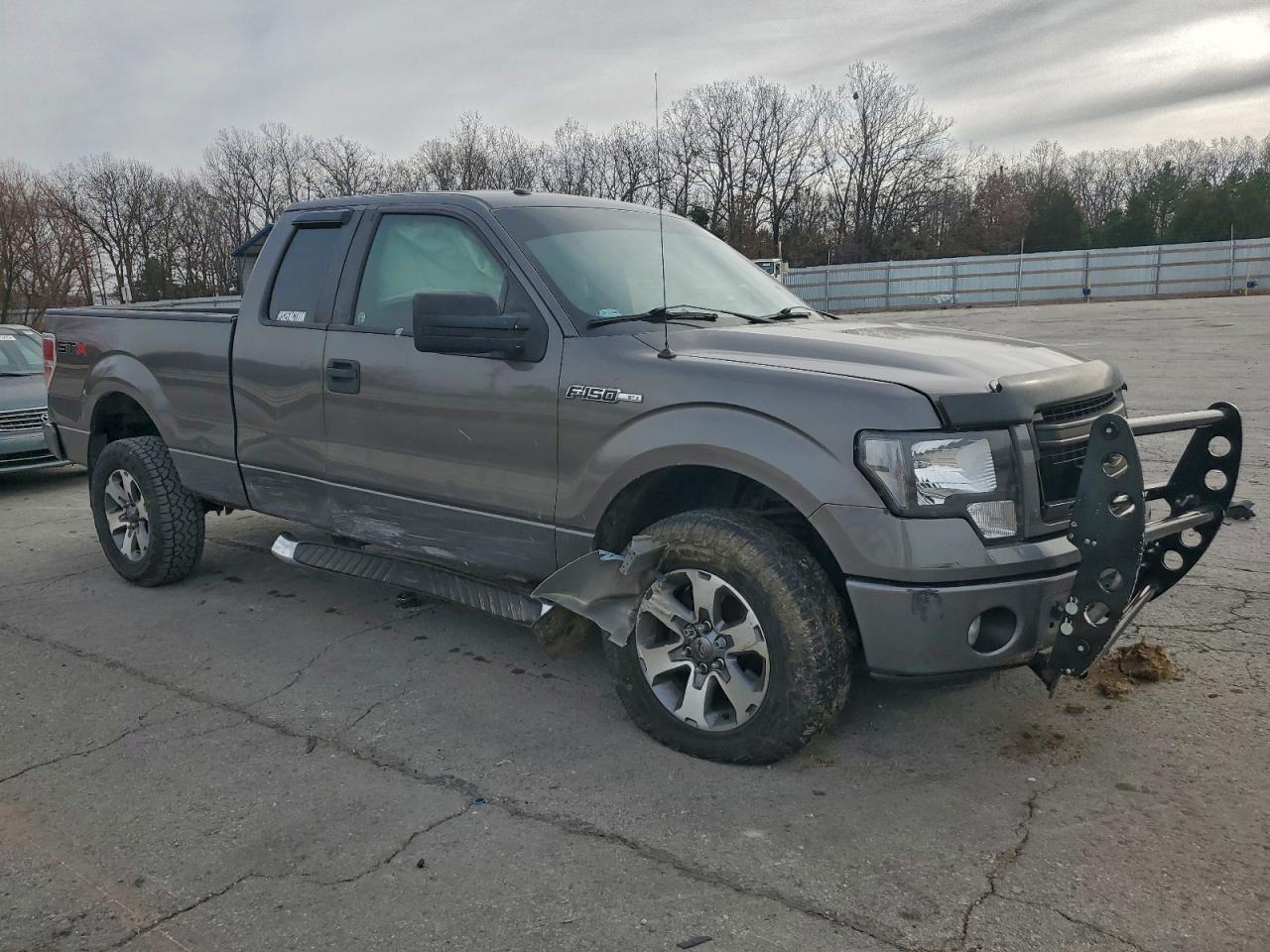 2013 FORD F150 SUPER CAB photo 4