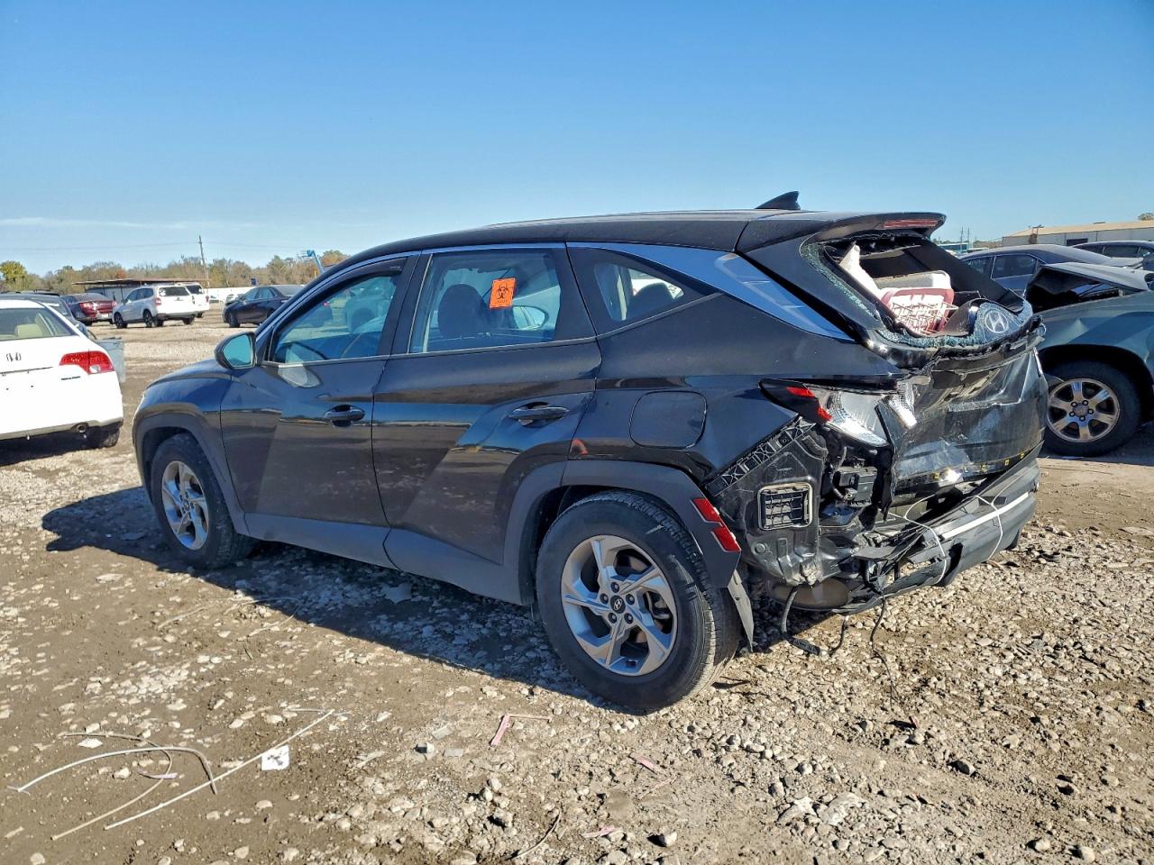2024 HYUNDAI TUCSON SE photo 2