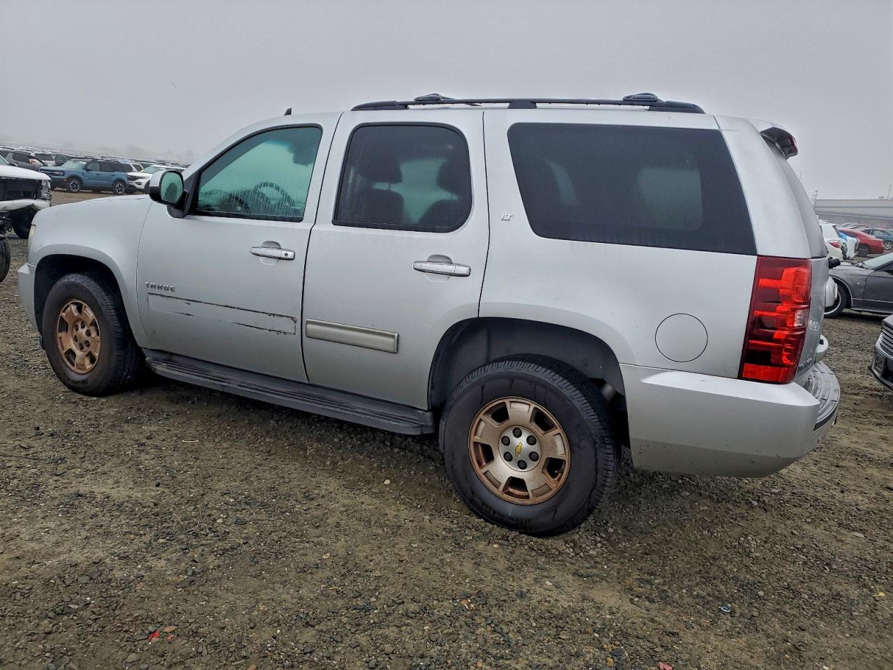 2013 CHEVROLET TAHOE C1500 LT photo 2