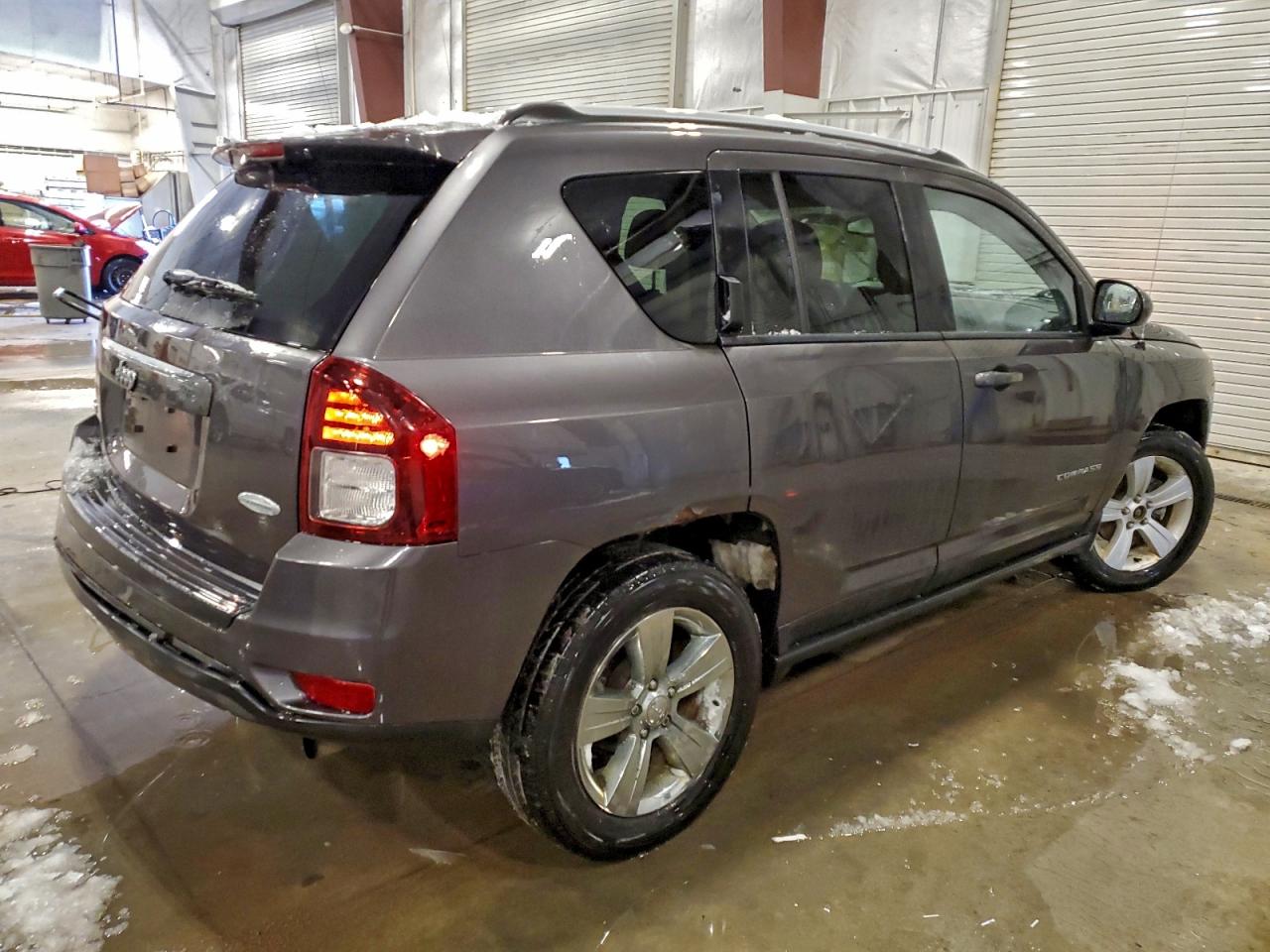 2017 JEEP COMPASS LATITUDE photo 3
