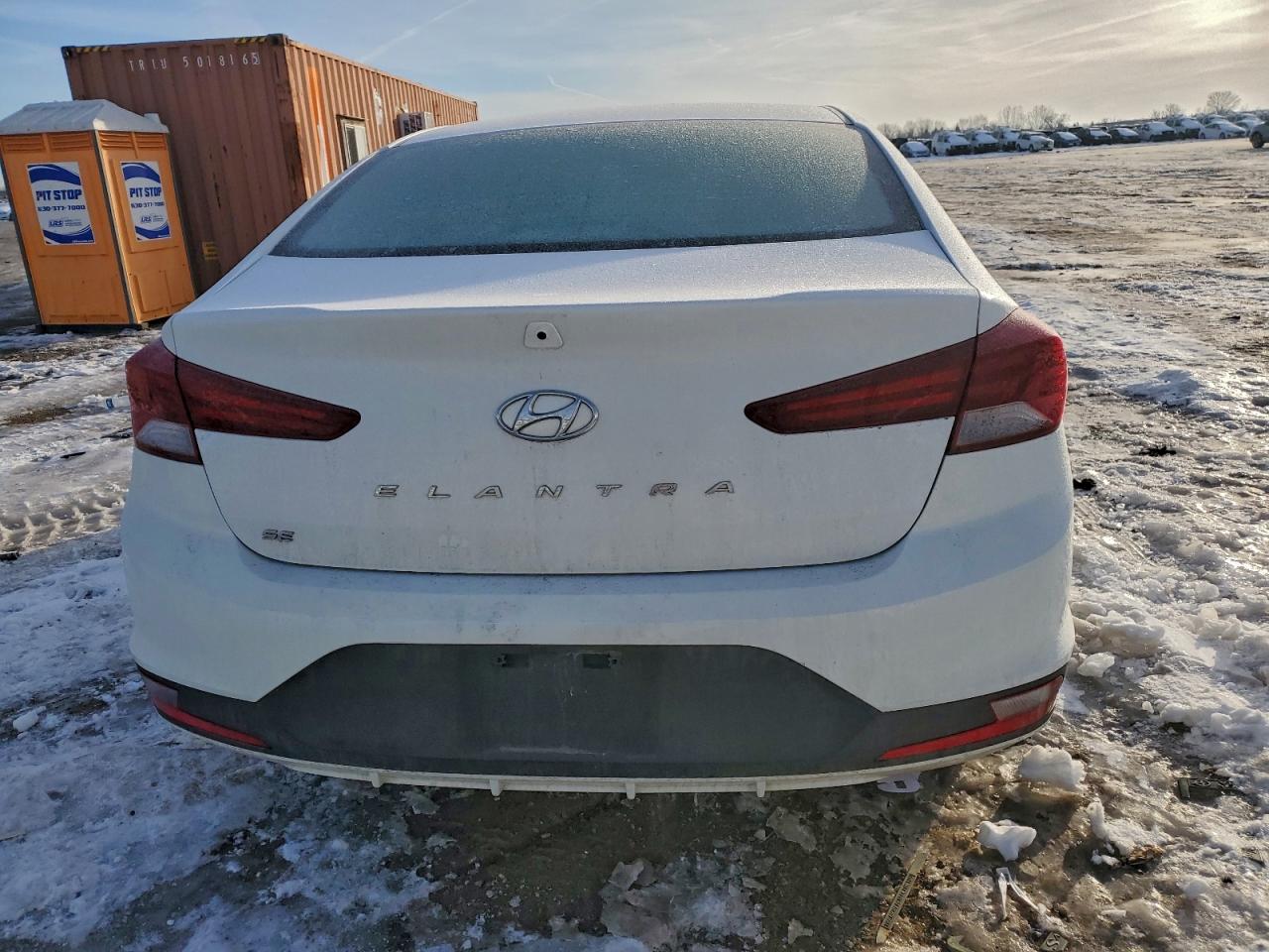 2019 HYUNDAI ELANTRA SE photo 6