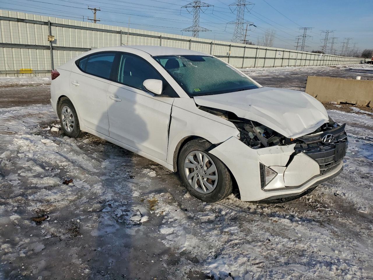2019 HYUNDAI ELANTRA SE photo 4