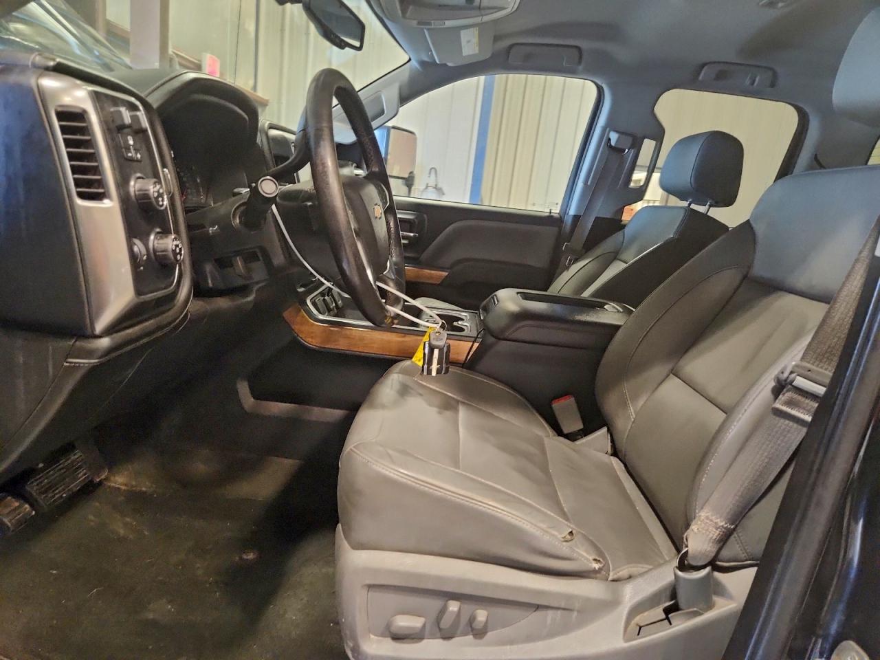2016 CHEVROLET SILVERADO K1500 LTZ photo 7
