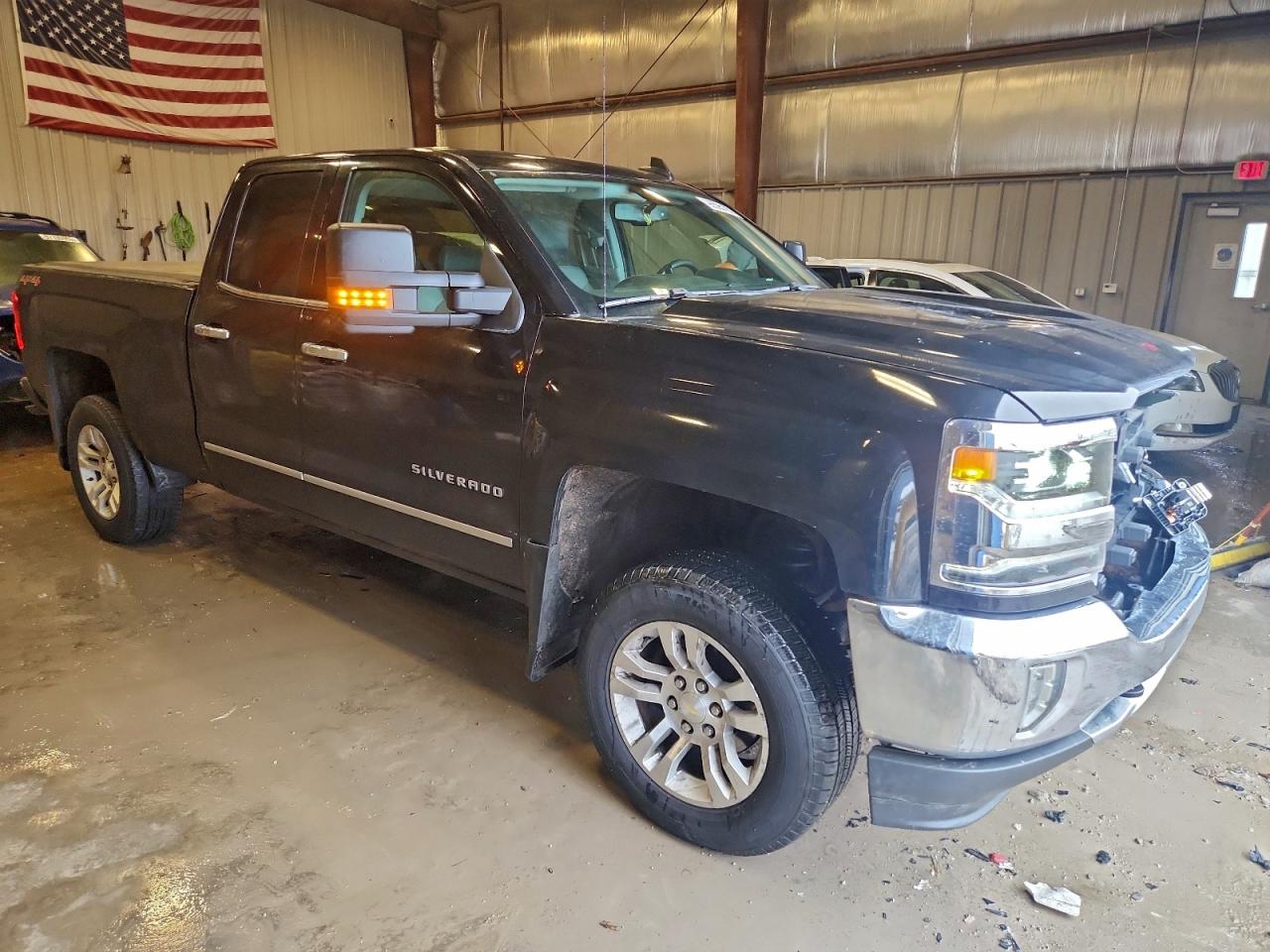 2016 CHEVROLET SILVERADO K1500 LTZ photo 4