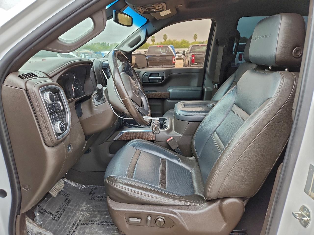 2019 GMC SIERRA K1500 DENALI photo 7