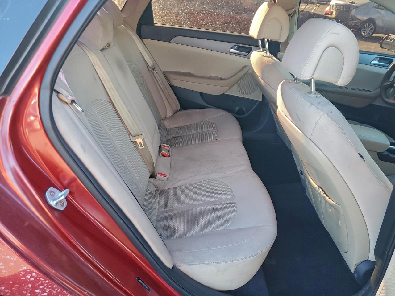 2017 HYUNDAI SONATA SE photo 10