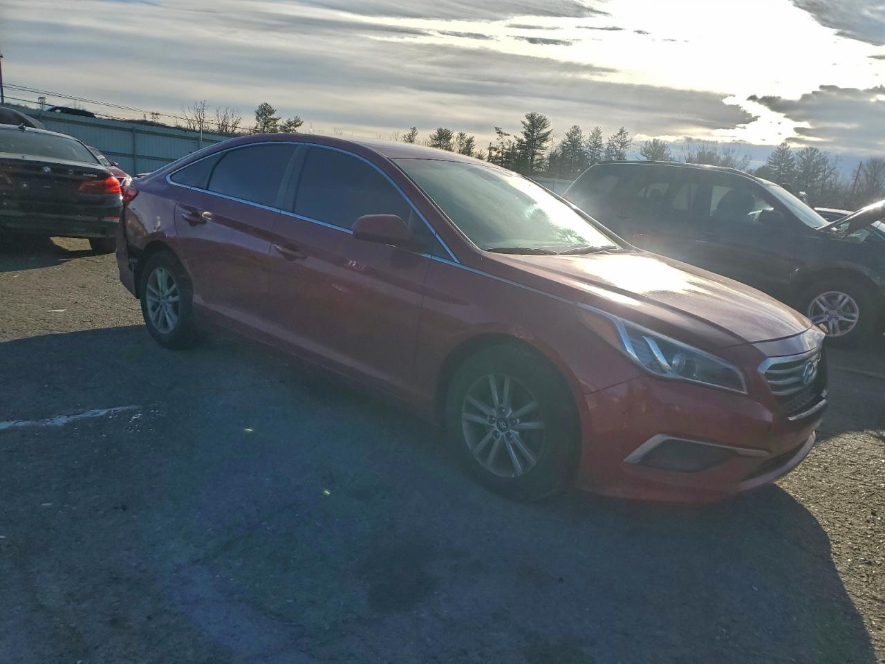 2017 HYUNDAI SONATA SE photo 4
