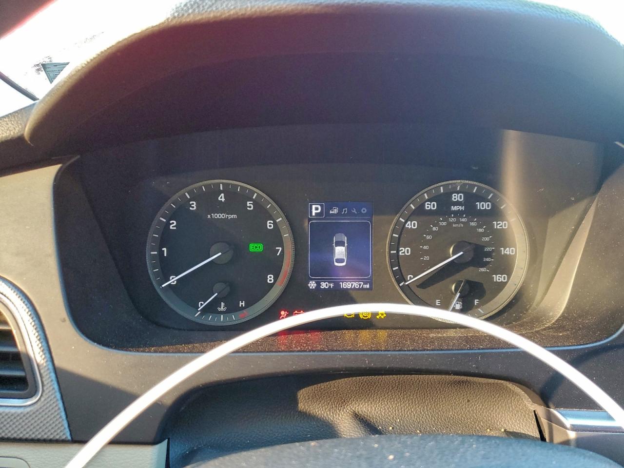 2017 HYUNDAI SONATA SE photo 9