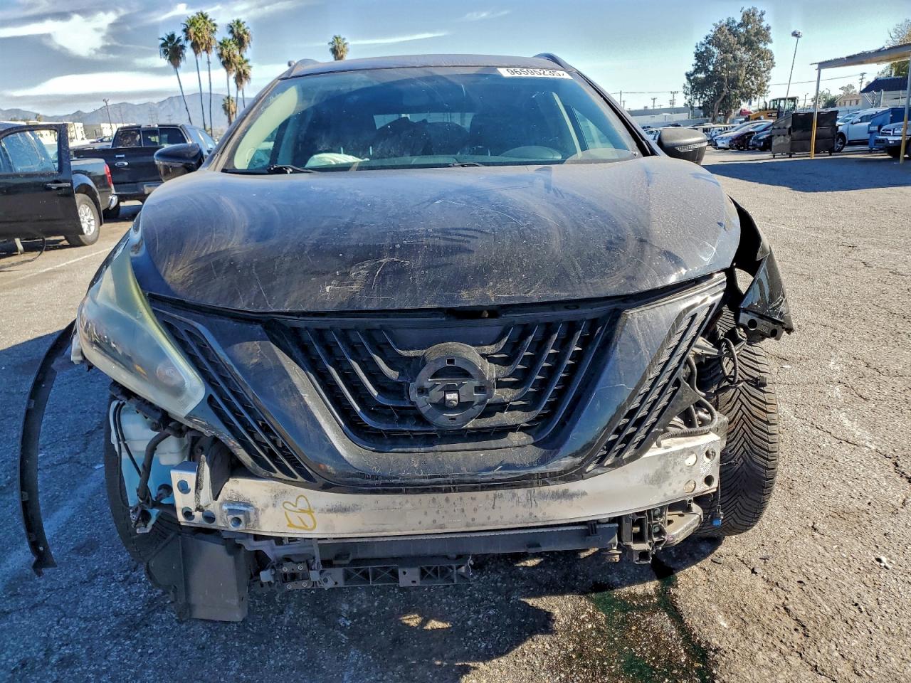 2018 NISSAN MURANO S photo 5