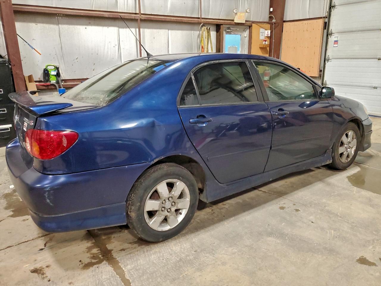 2006 TOYOTA COROLLA CE photo 3