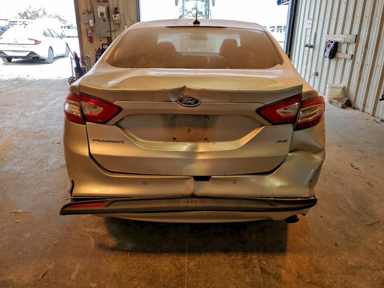 2014 FORD FUSION SE photo 6