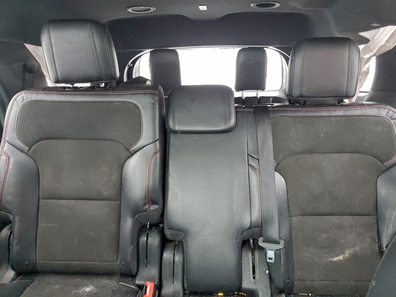 2019 FORD EXPLORER XLT photo 10
