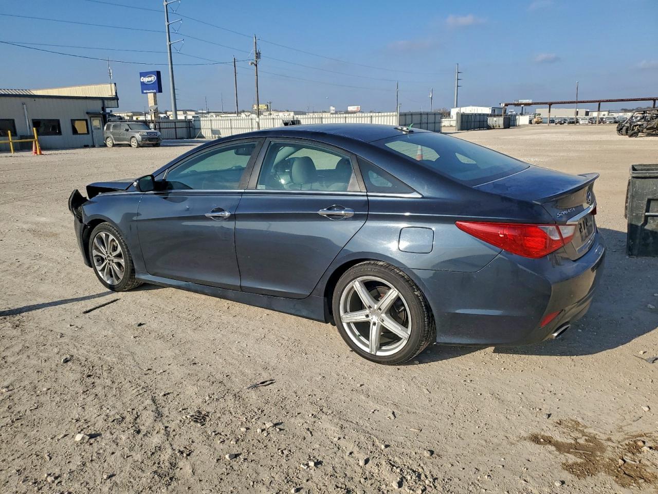 2014 HYUNDAI SONATA SE photo 2