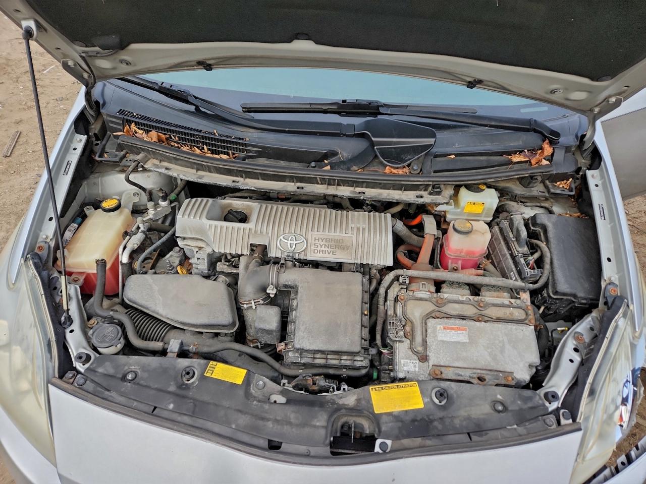2011 TOYOTA PRIUS photo 11