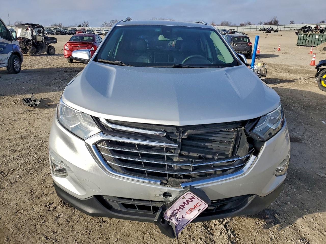2018 CHEVROLET EQUINOX PREMIER photo 5
