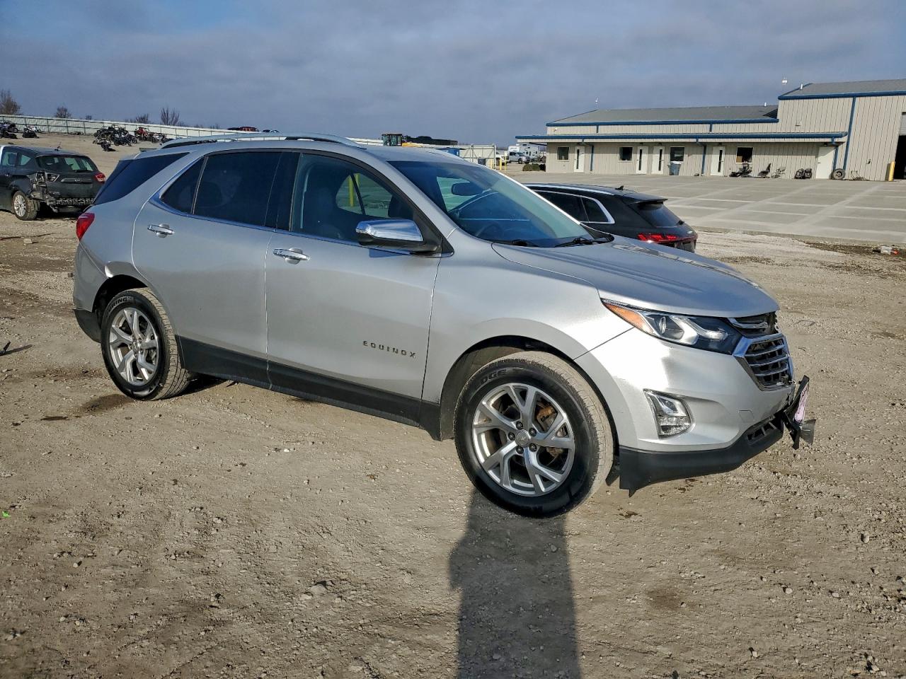 2018 CHEVROLET EQUINOX PREMIER photo 4