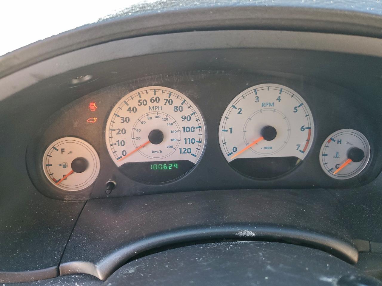 2005 CHRYSLER TOWN & COUNTRY TOURING photo 9