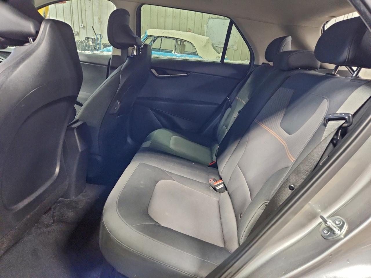 2023 KIA NIRO LX photo 11