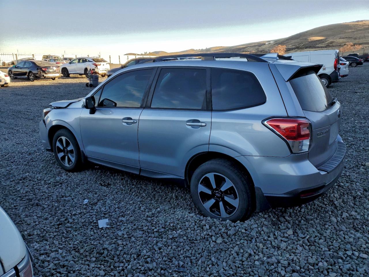 2018 SUBARU FORESTER 2.5I PREMIUM photo 2