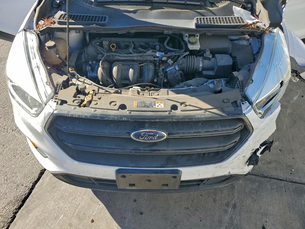 2017 FORD ESCAPE S photo 12