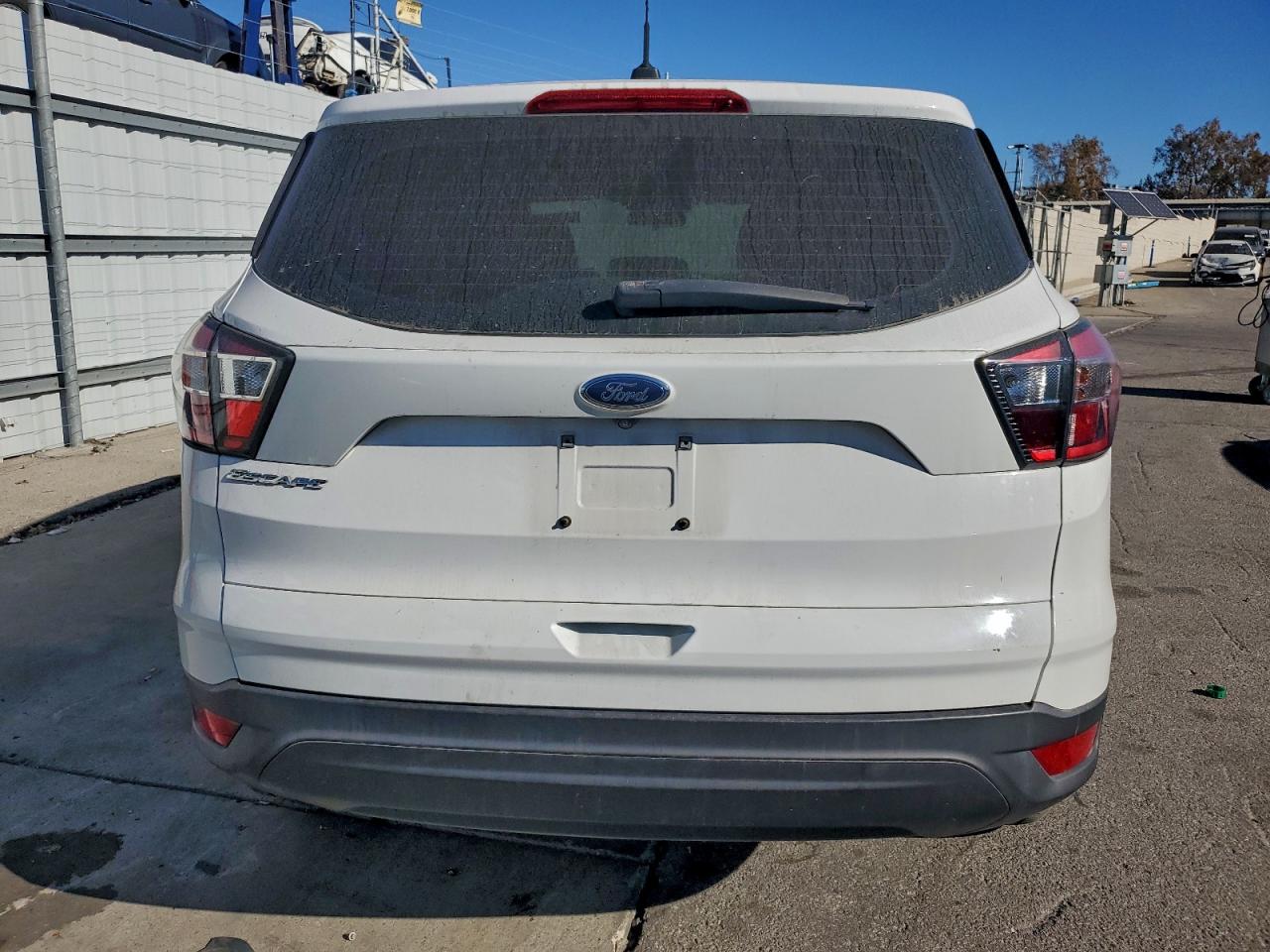 2017 FORD ESCAPE S photo 6