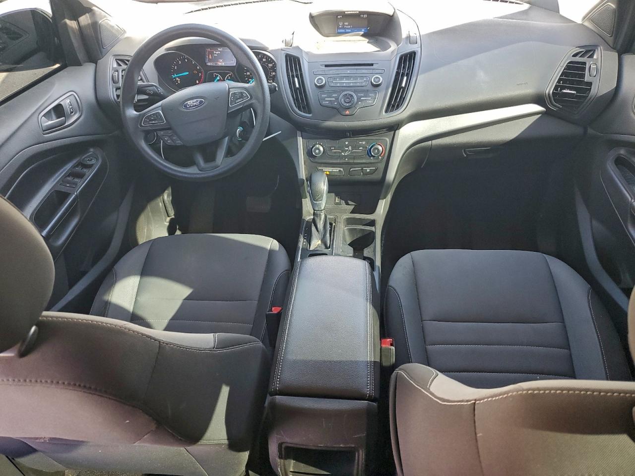 2017 FORD ESCAPE S photo 8