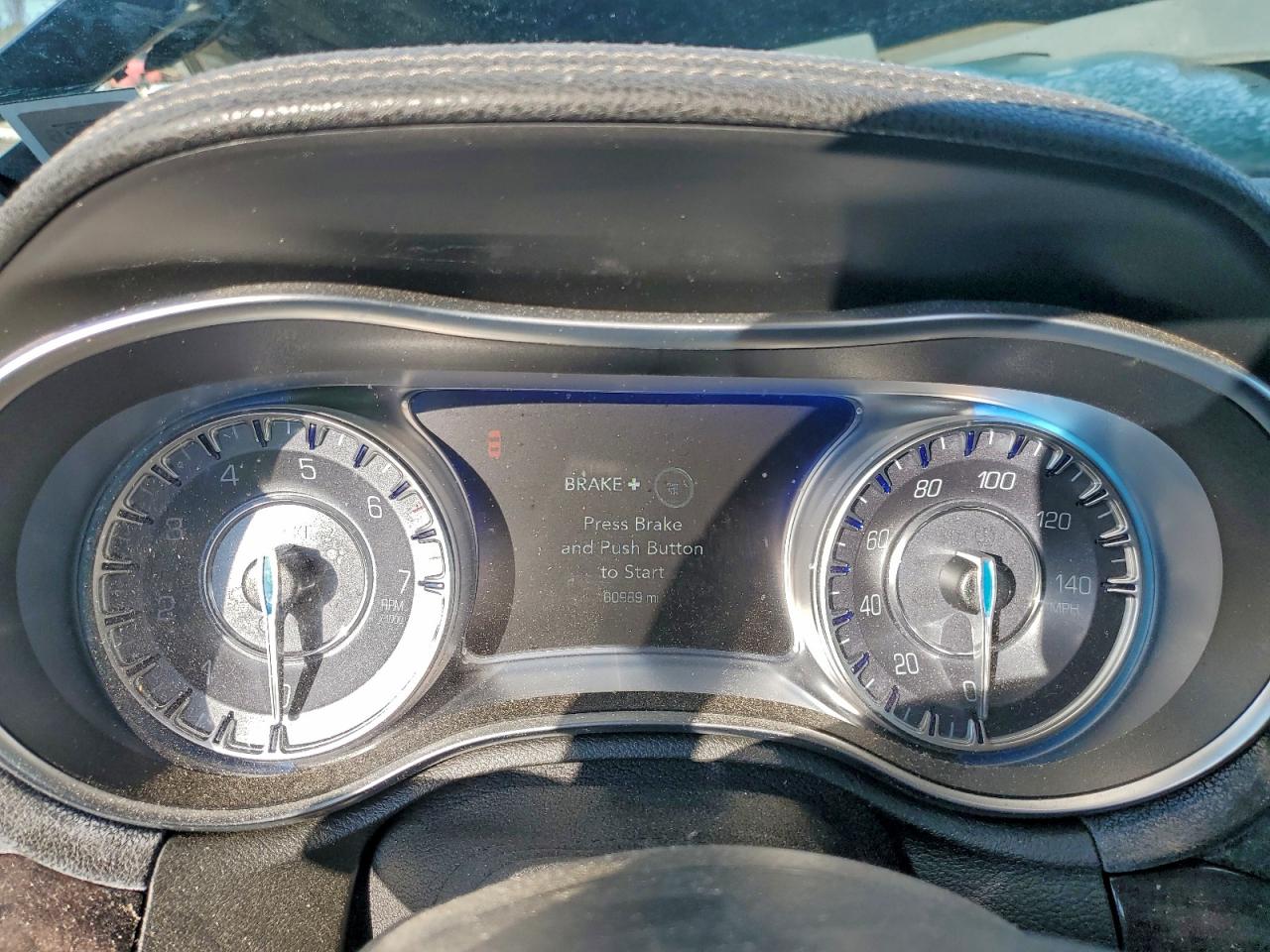 2019 CHRYSLER 300 LIMITED photo 9