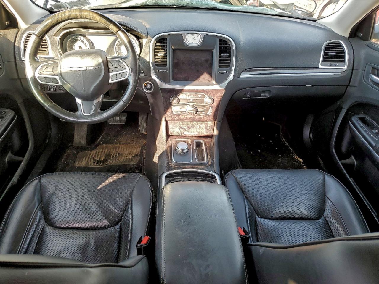 2019 CHRYSLER 300 LIMITED photo 8