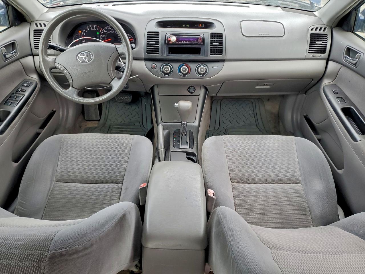 2006 TOYOTA CAMRY LE photo 8