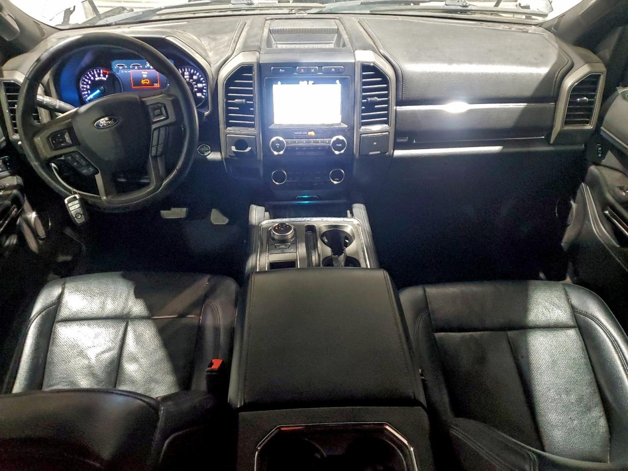 2019 FORD EXPEDITION XLT photo 8