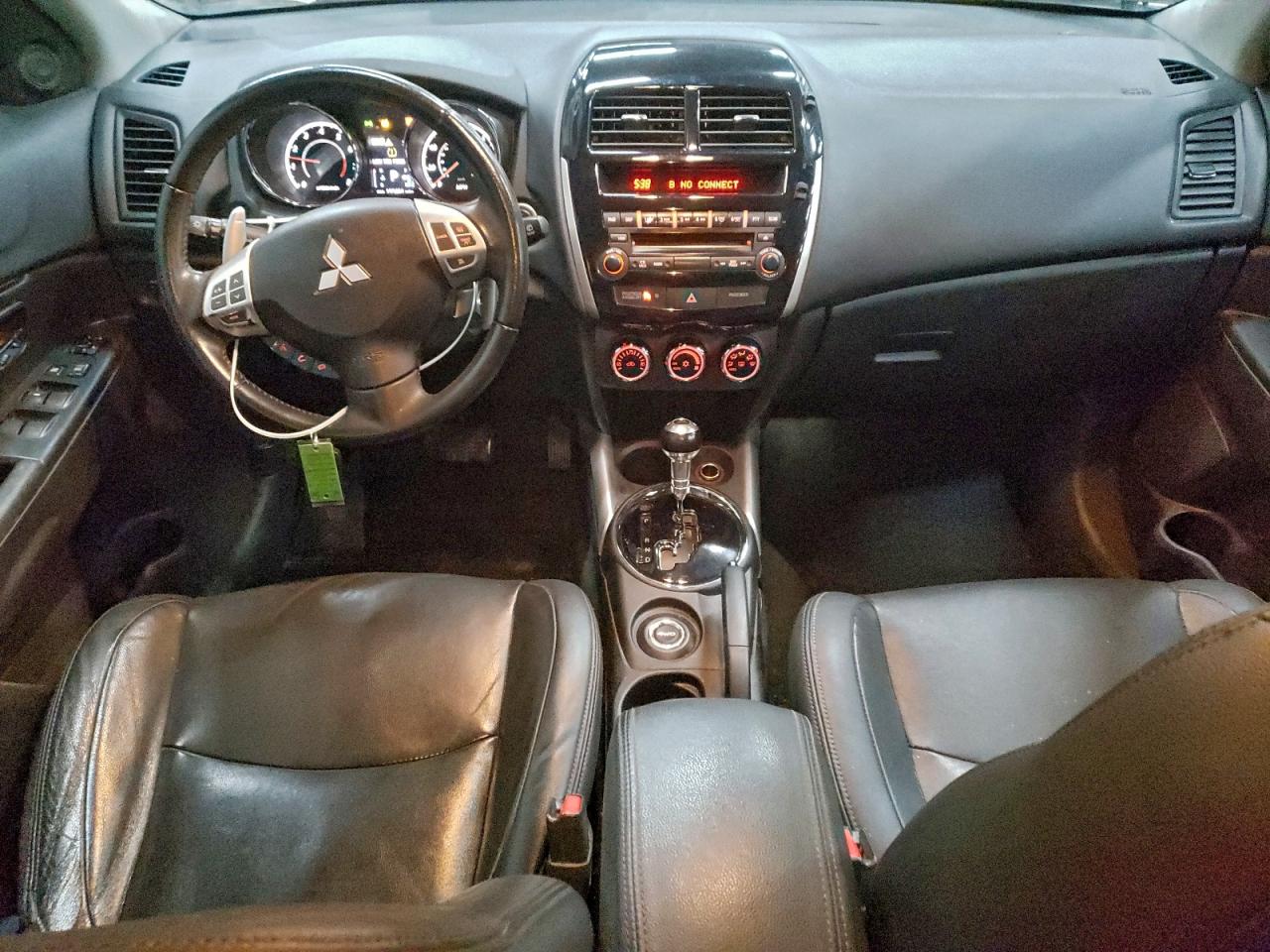 2013 MITSUBISHI OUTLANDER SPORT SE photo 8