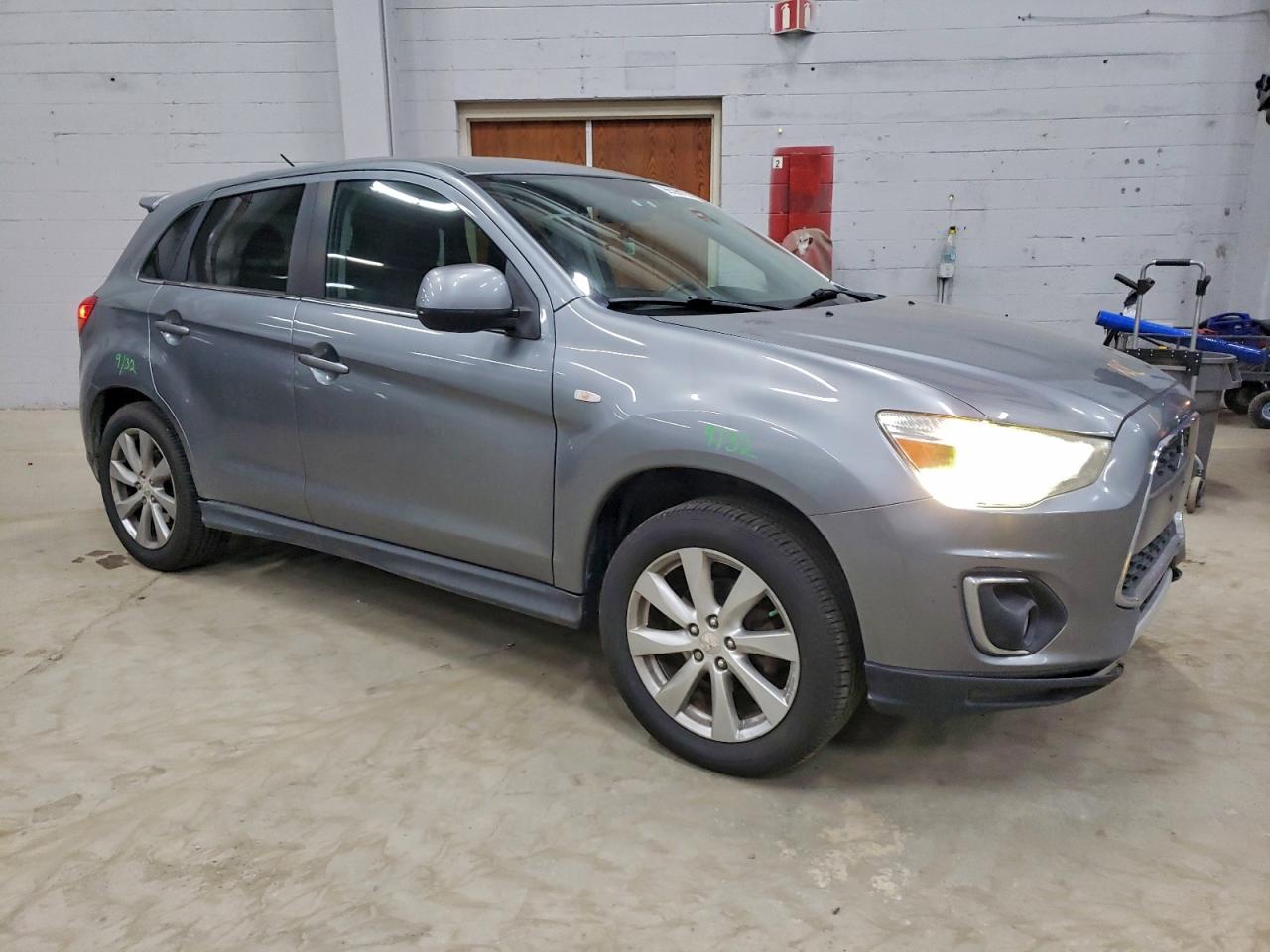 2013 MITSUBISHI OUTLANDER SPORT SE photo 4