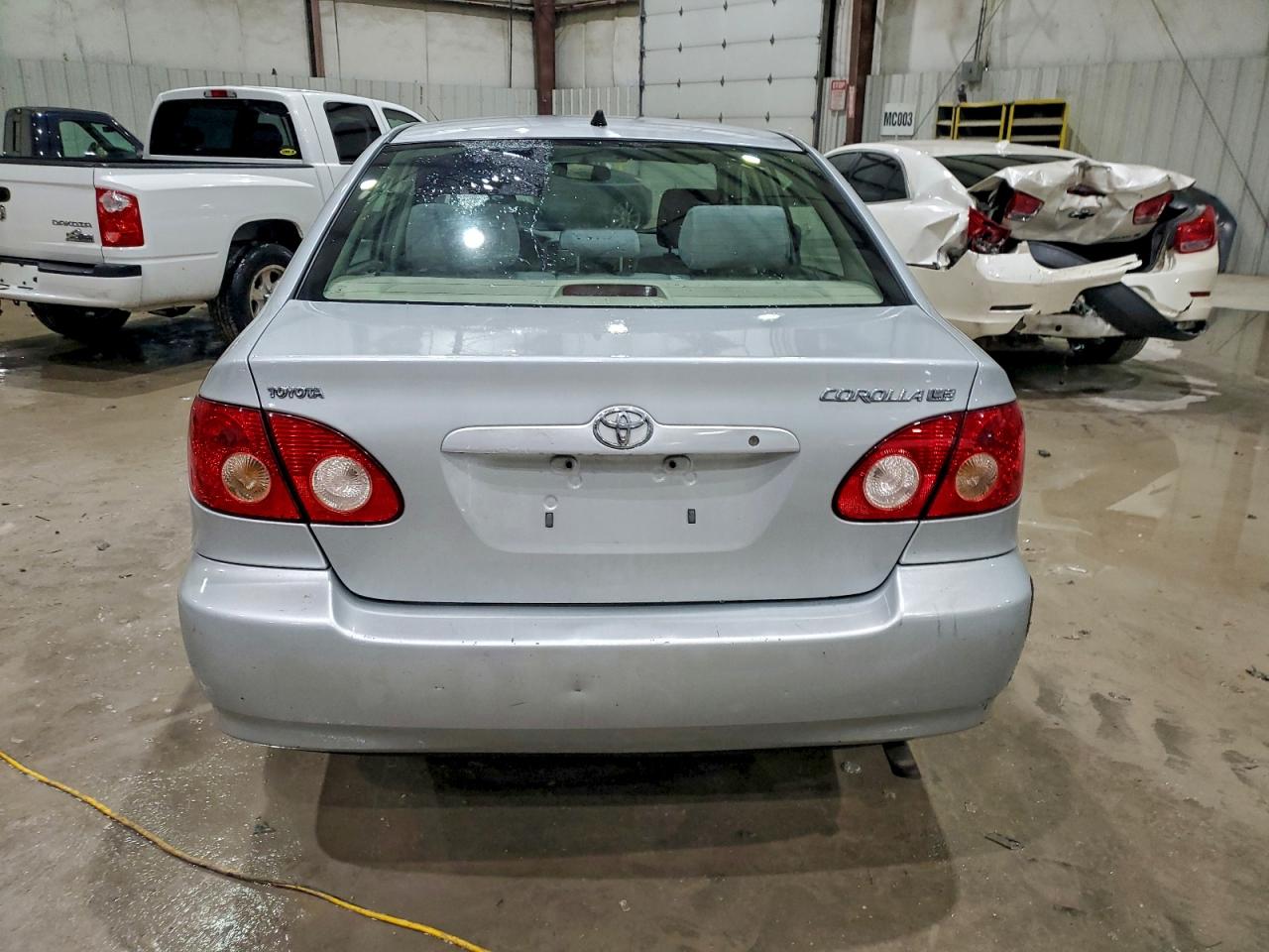 2006 TOYOTA COROLLA CE photo 6