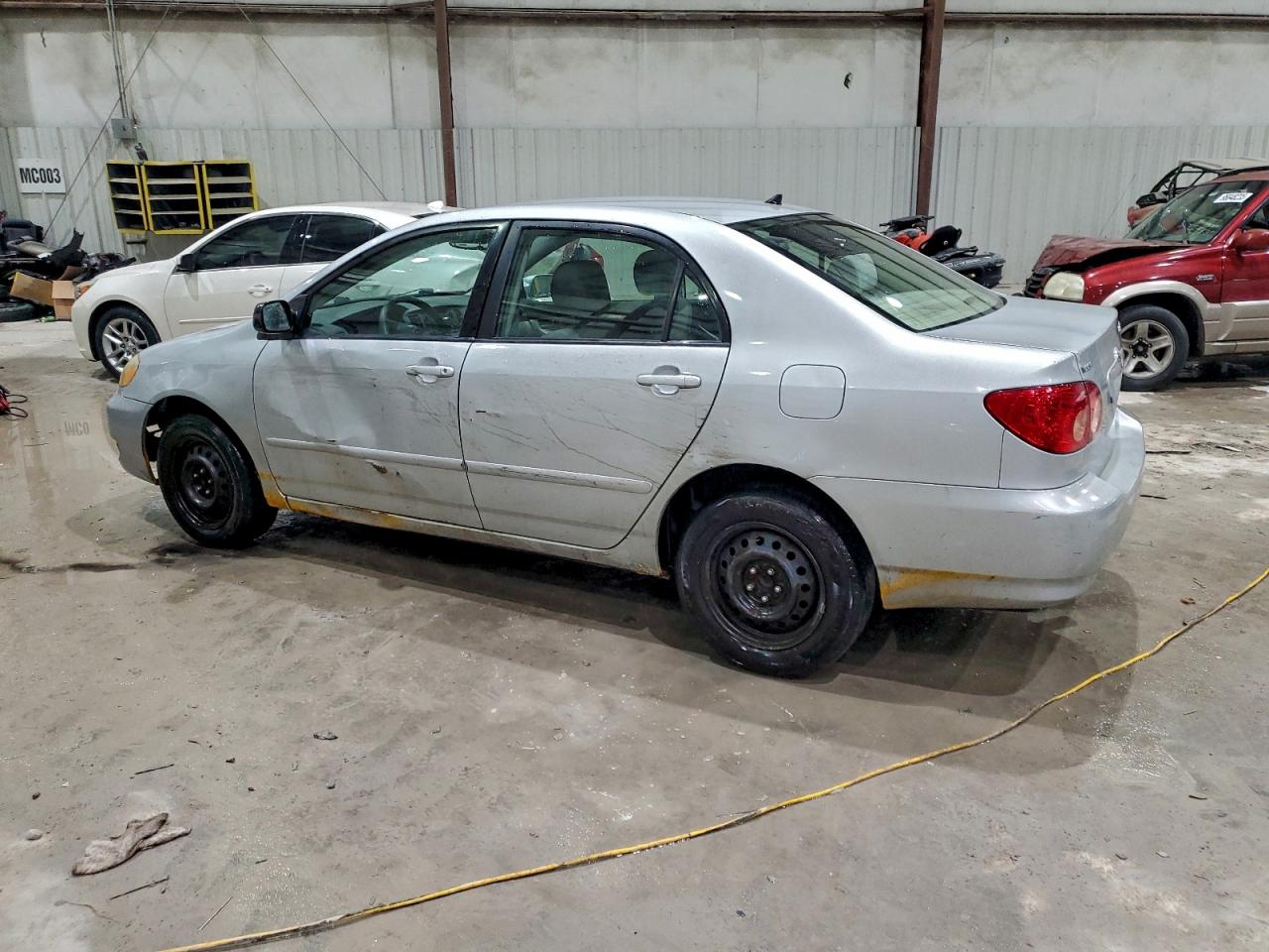 2006 TOYOTA COROLLA CE photo 2