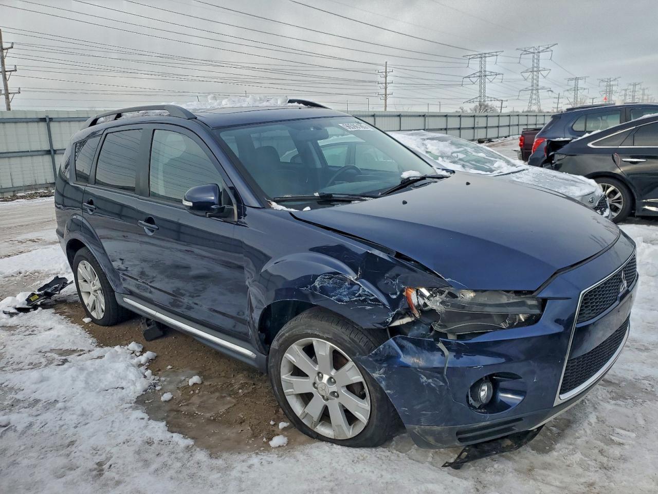 2010 MITSUBISHI OUTLANDER SE photo 4