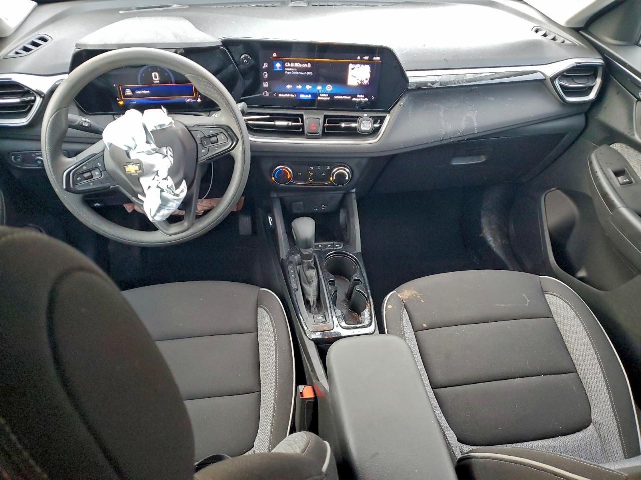 2025 CHEVROLET TRAILBLAZER LS photo 8