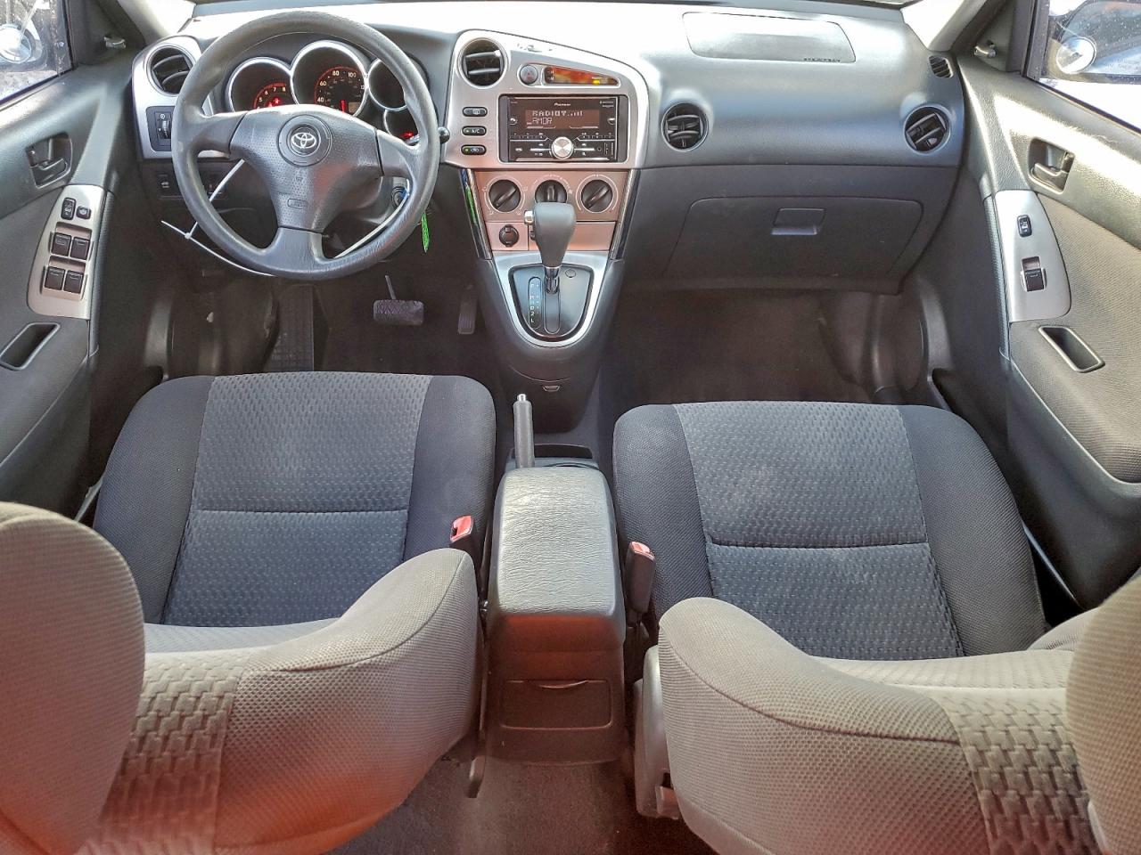 2008 TOYOTA COROLLA MATRIX XR photo 8
