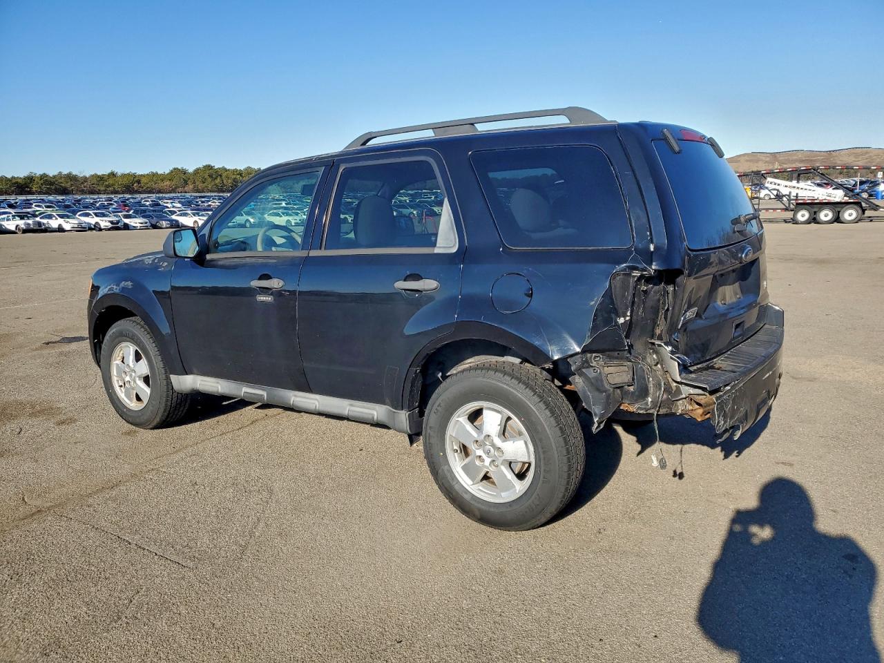 2010 FORD ESCAPE XLT photo 2