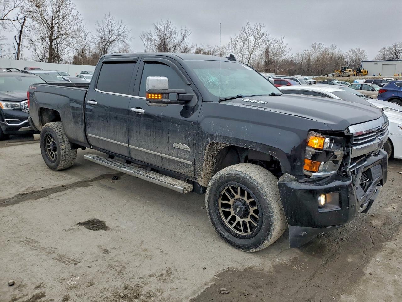 2016 CHEVROLET SILVERADO K2500 HIGH COUNTRY photo 4