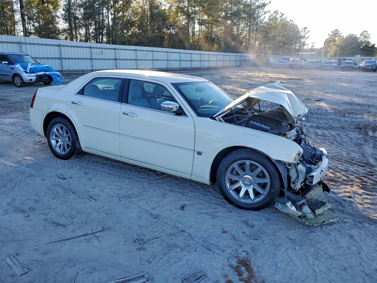 2006 CHRYSLER 300C photo 13