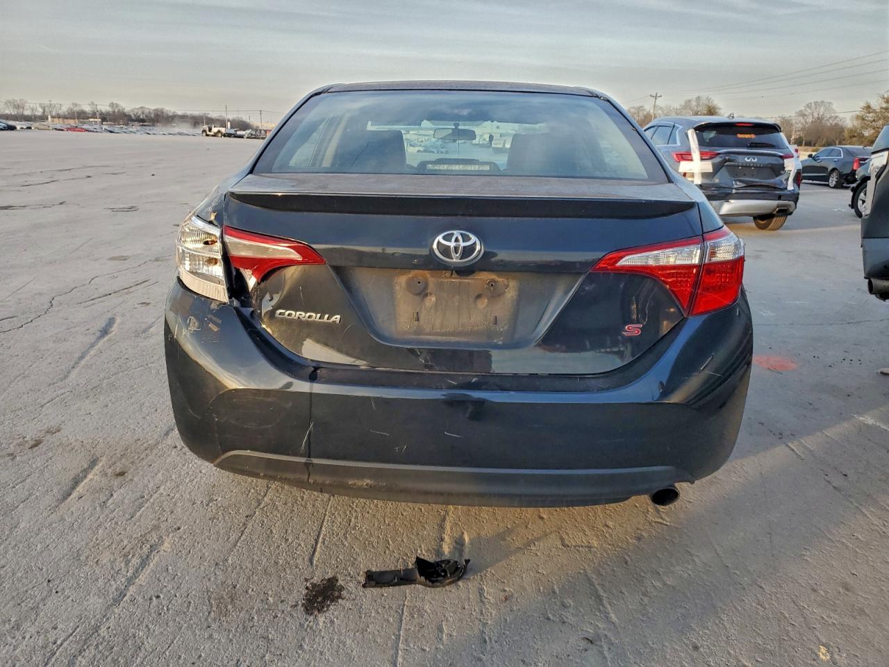 2016 TOYOTA COROLLA L photo 6