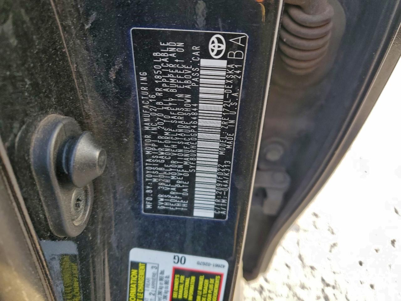 2016 TOYOTA COROLLA L photo 12