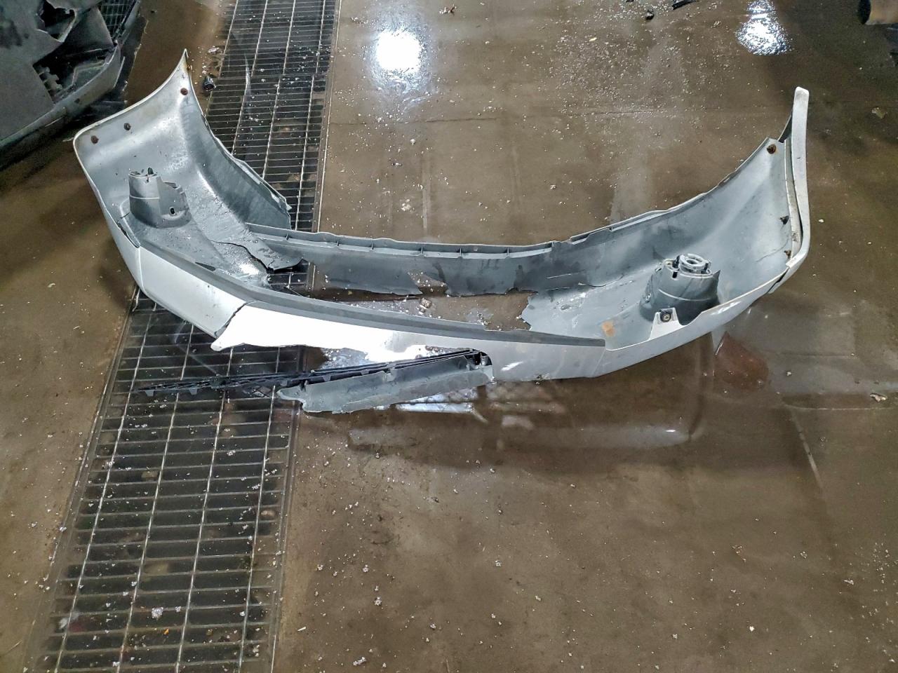 2004 TOYOTA RAV4 photo 12
