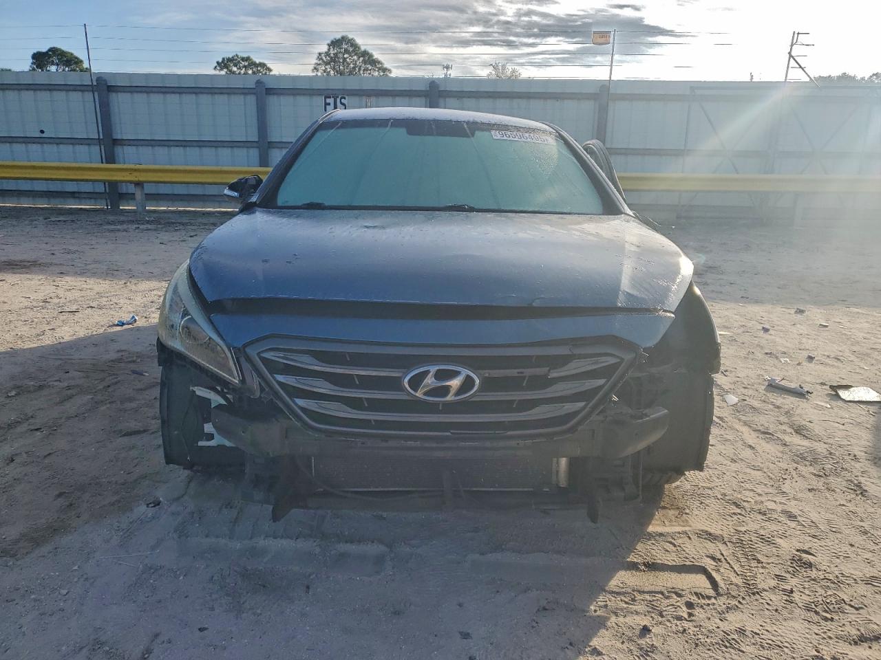 2015 HYUNDAI SONATA SPORT photo 5
