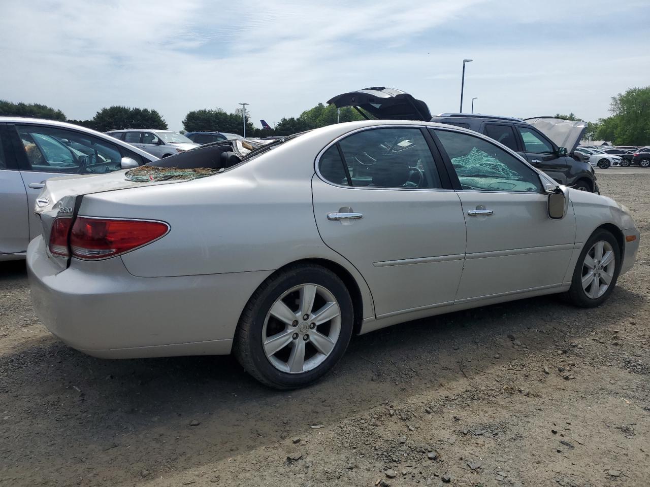 2005 LEXUS ES 330 photo 3