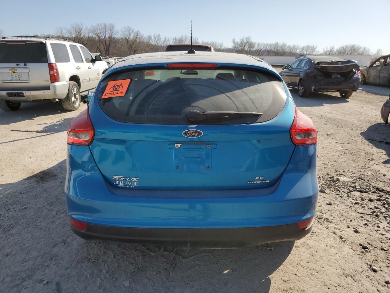 2015 FORD FOCUS SE photo 6